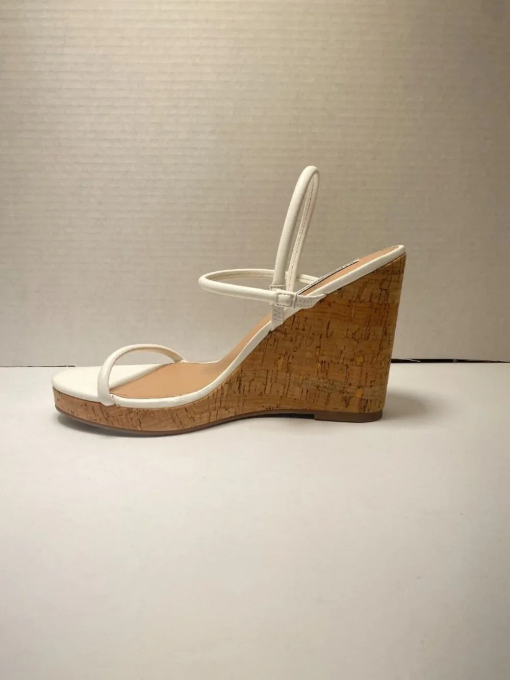 STEVE MADDEN Women's Udell Strappy White Platform Wedge Sandals sz 9